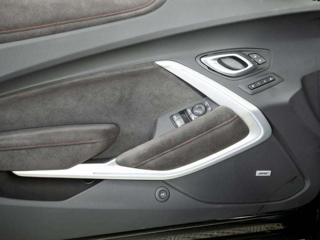 Used 2023 Chevrolet Camaro ZL1 RWD image 6