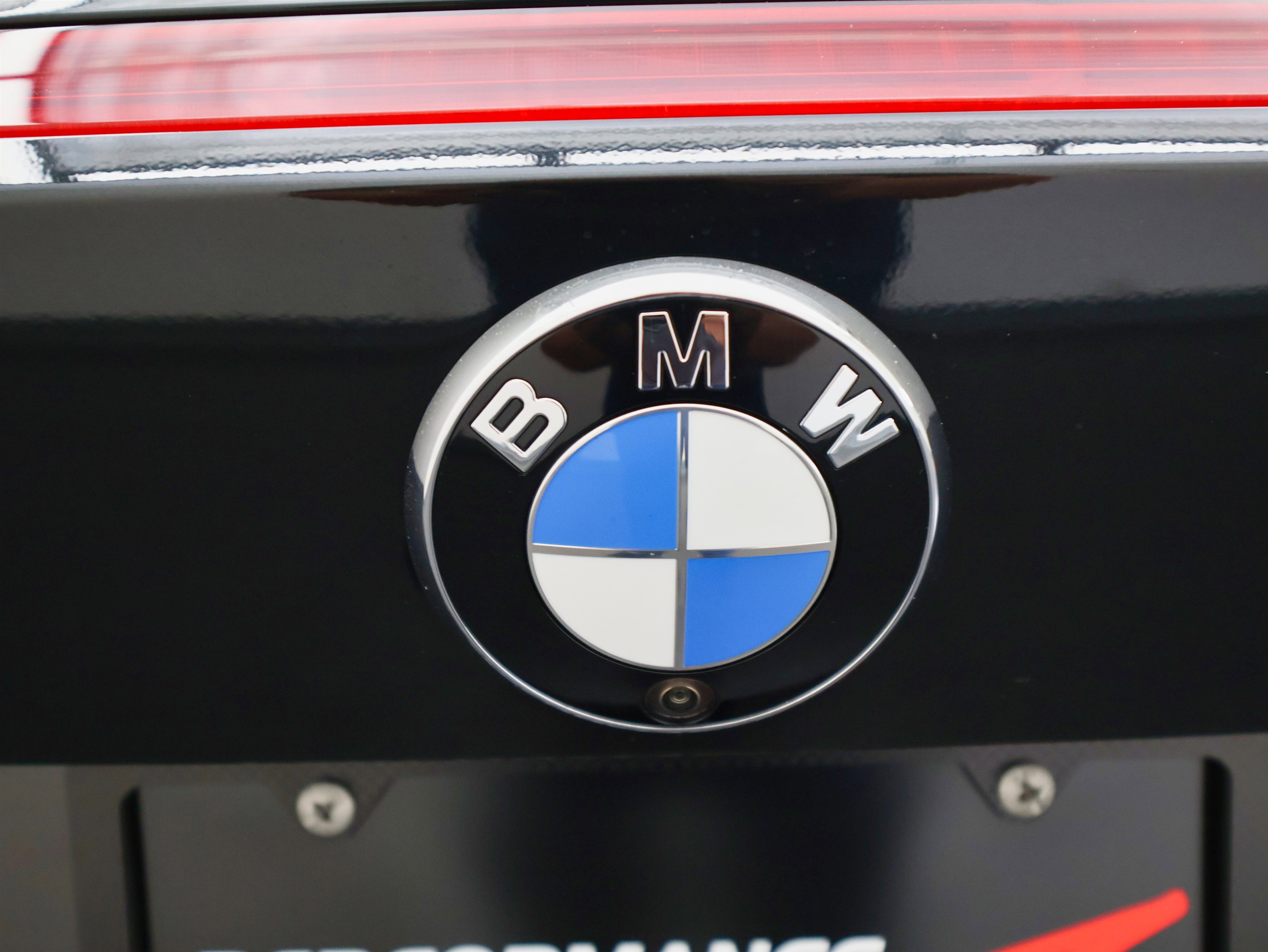 Used 2022 BMW M4 xDrive Competition image 15