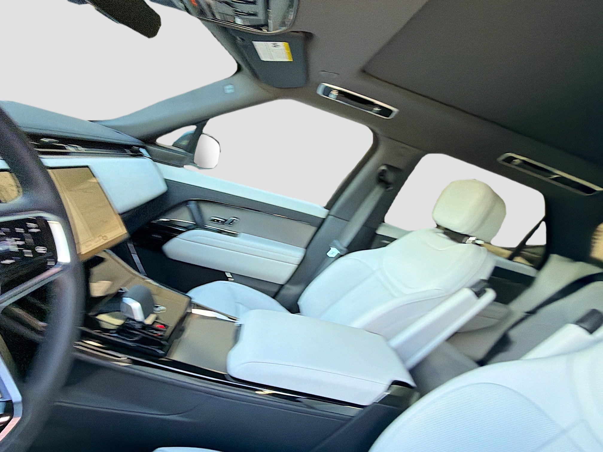 New 2026 Land Rover Range Rover Sport SE image 28