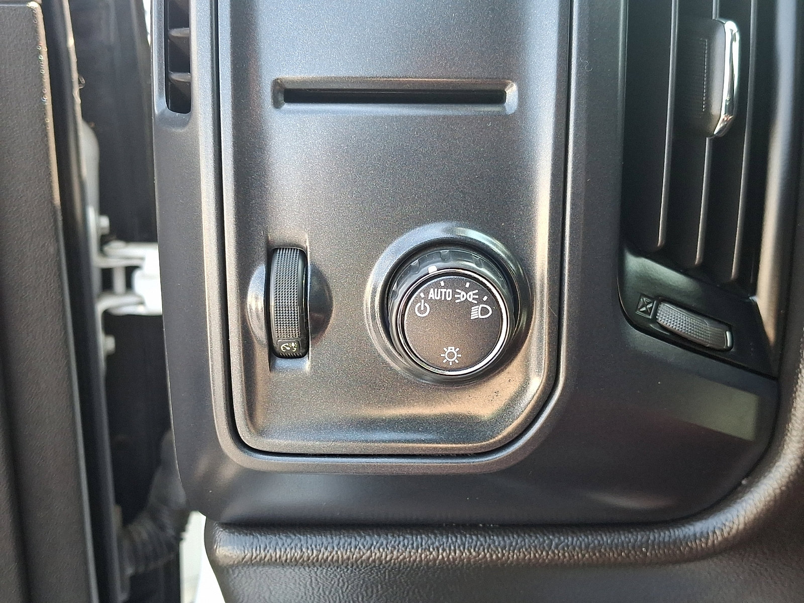 Used 2019 Chevrolet Silverado 3500 W/T w/ WT Convenience Package image 25