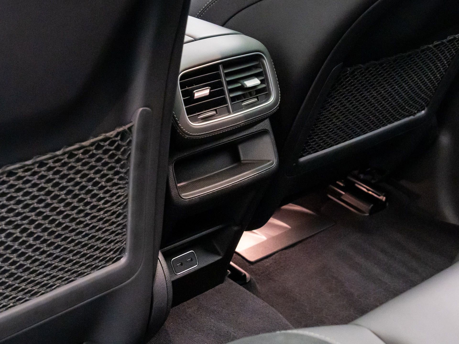 Used 2024 Mercedes-Benz GLE 53 AMG 4MATIC Coupe image 19