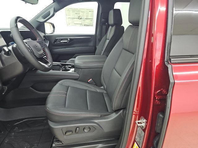 New 2027 Chevrolet Suburban RST w/ Advanced Technology Package AWD/4WD image 8