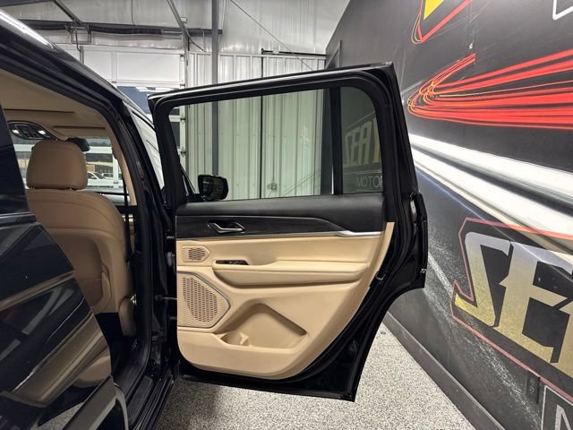 Used 2021 Jeep Grand Cherokee L Limited AWD/4WD image 29