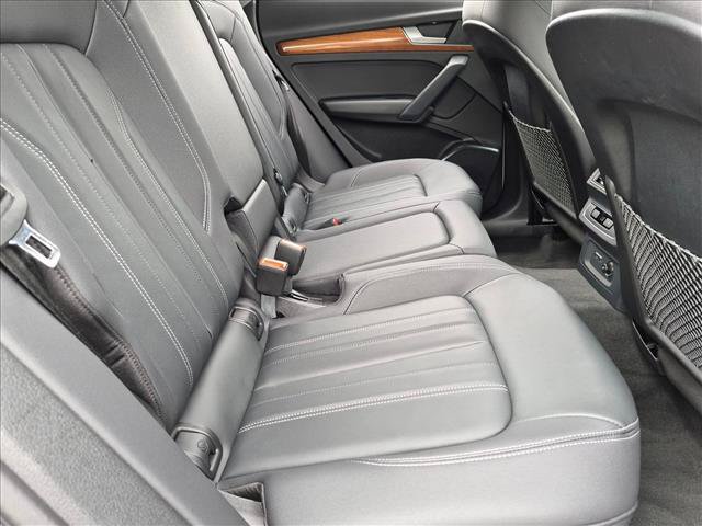 Certified 2023 Audi Q5 2.0T Premium w/ Convenience Package AWD/4WD image 18