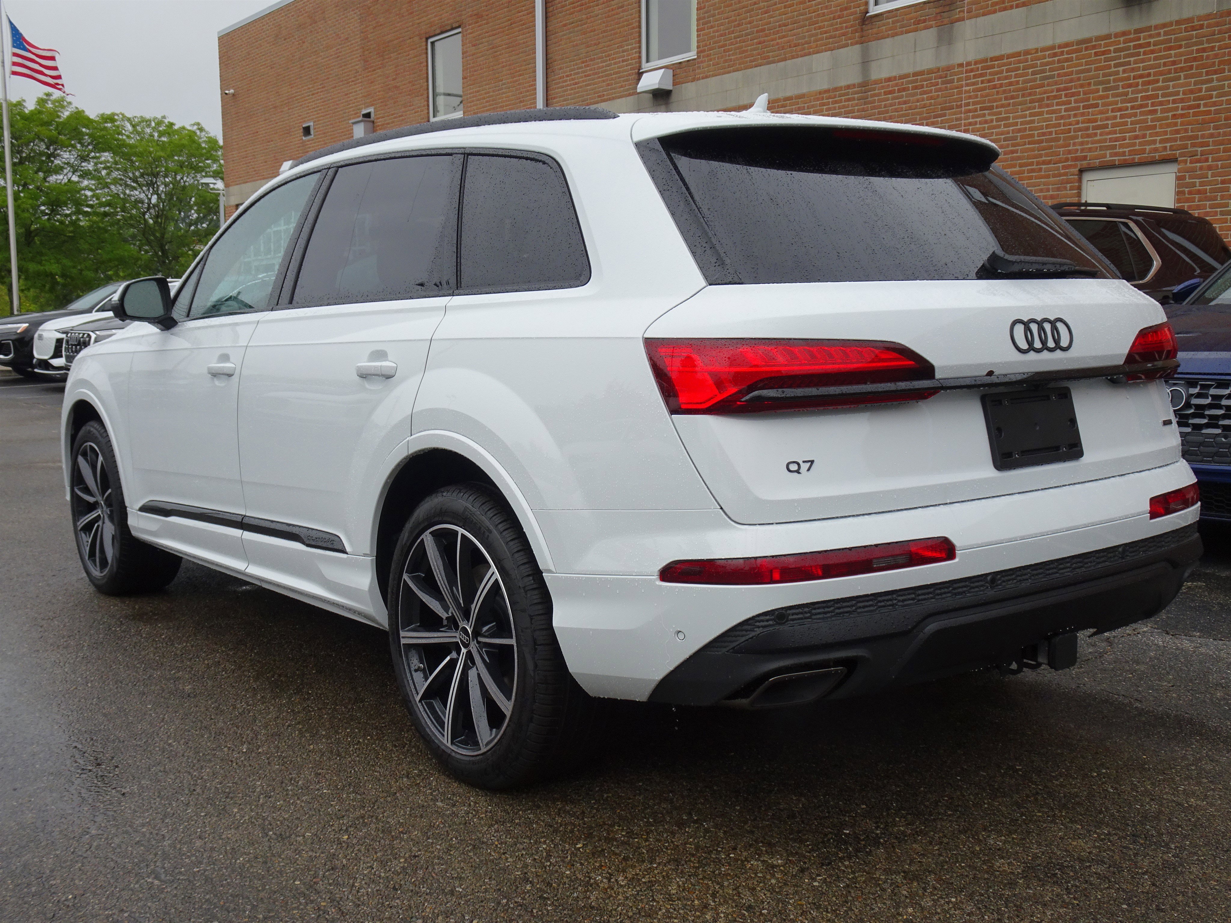 New 2026 Audi Q7 2.0T Premium Plus image 3