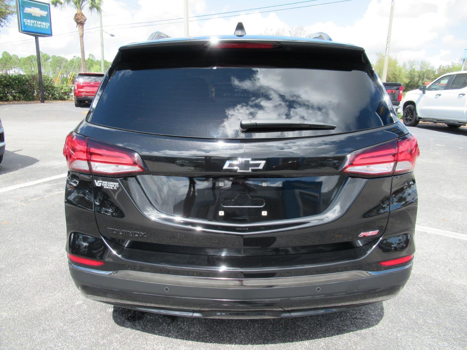 Used 2022 Chevrolet Equinox RS w/ RS Leather Package FWD image 7