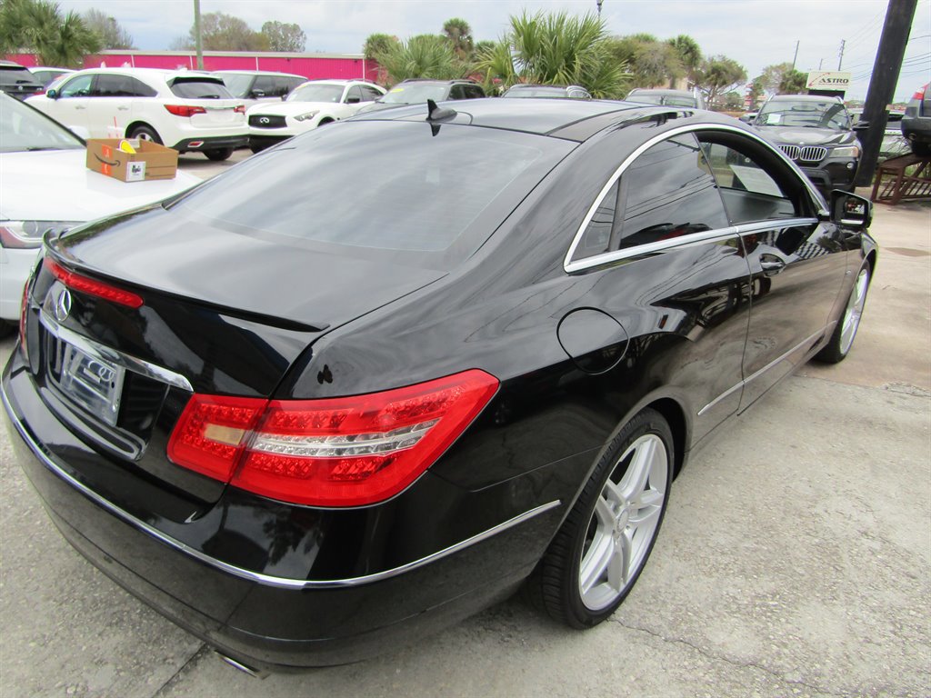 Used 2012 Mercedes-Benz E 350 Coupe image 4