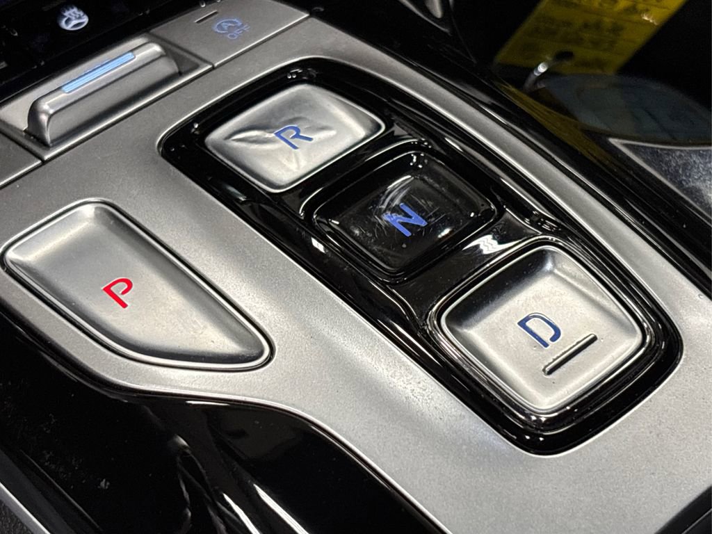 Used 2022 Hyundai Tucson Limited image 40