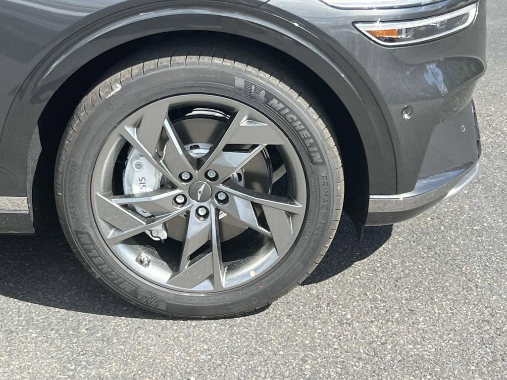 New 2025 Genesis Electrified GV70 Advanced w/ Prestige Package image 6