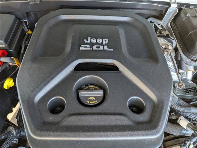 Used 2023 Jeep Wrangler Sahara w/ Cold Weather Group AWD/4WD image 23