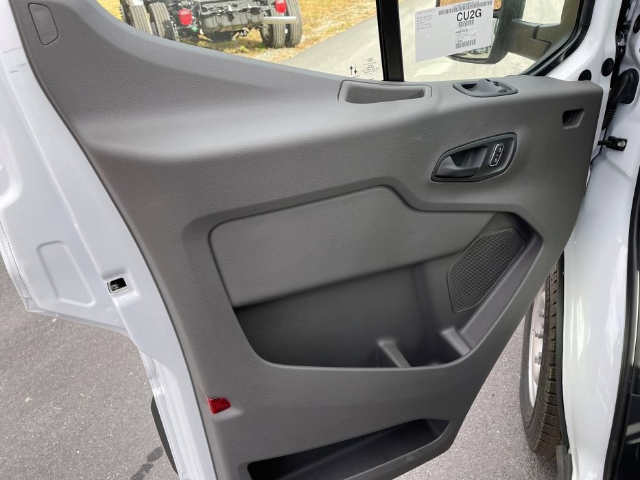 New 2024 Ford Transit 250 Low Roof RWD image 14