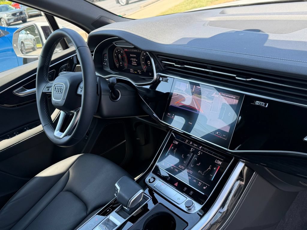 New 2026 Audi Q7 3.0T Premium Plus AWD/4WD image 7