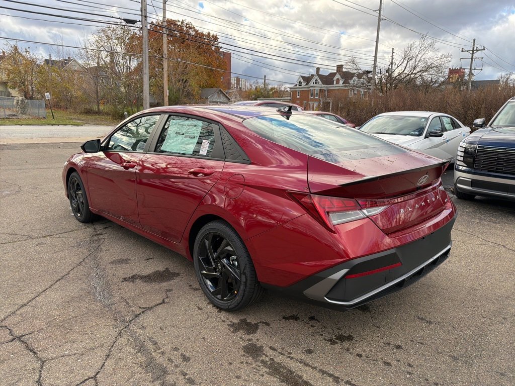 New 2026 Hyundai Elantra Sport image 5
