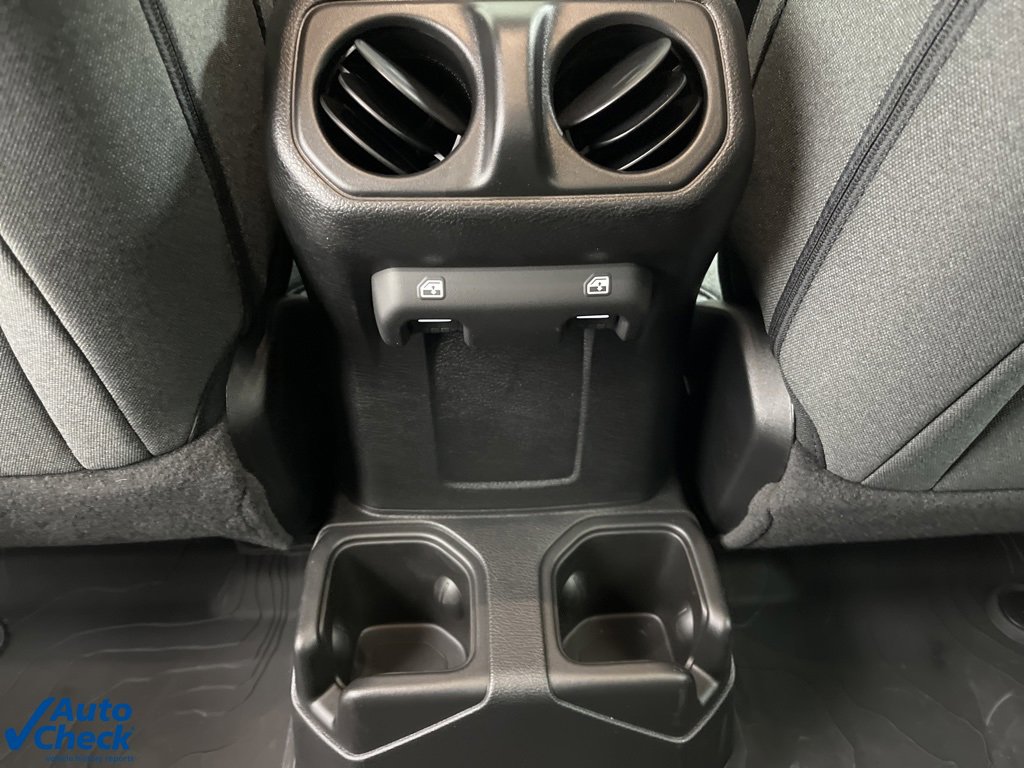 Used 2025 Jeep Gladiator Sport image 23