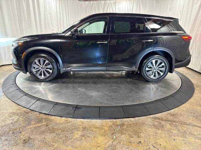 Certified 2025 INFINITI QX60 Pure image 6