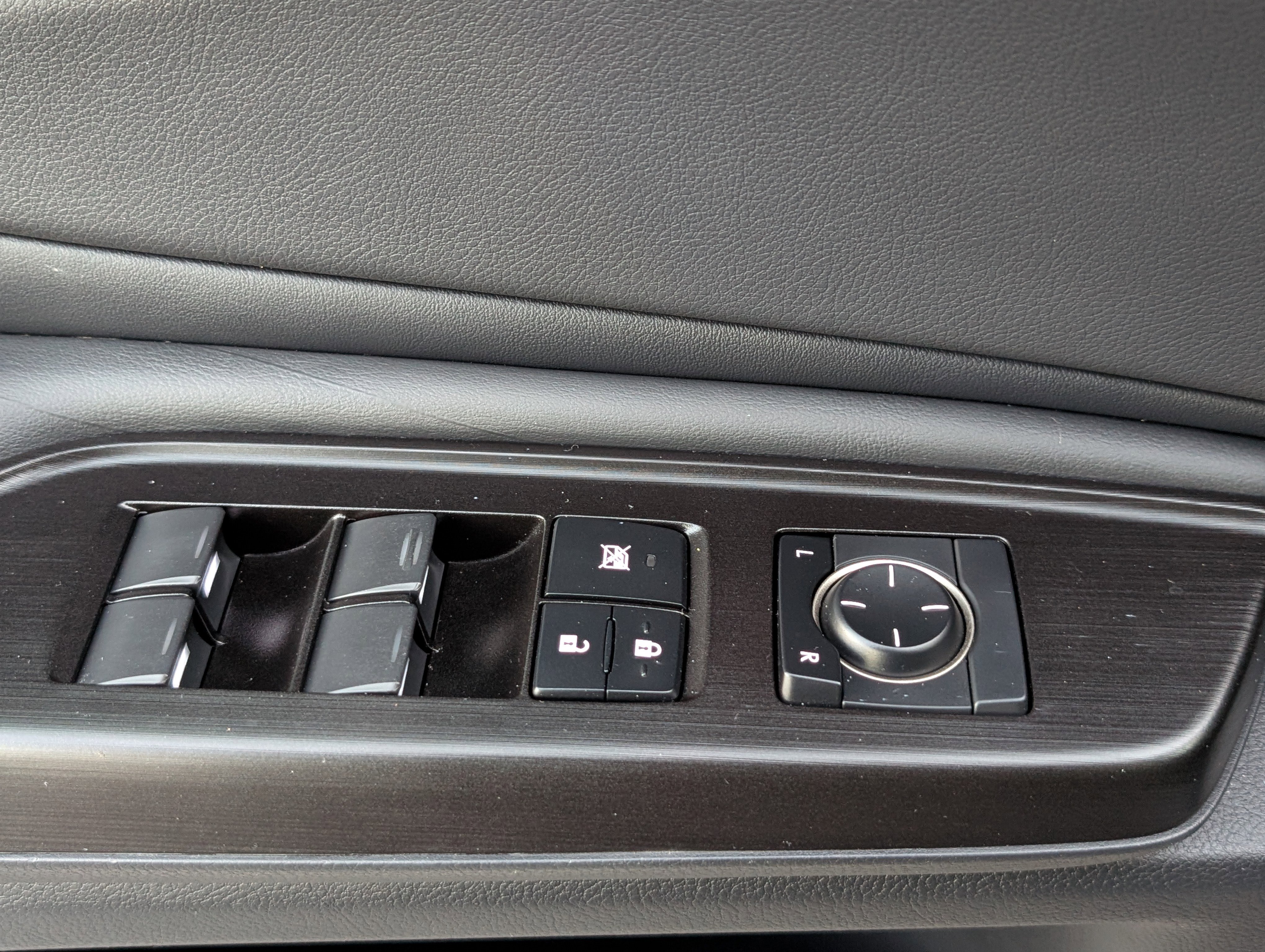 Certified 2019 Lexus ES 350 w/ Accessory Package image 20