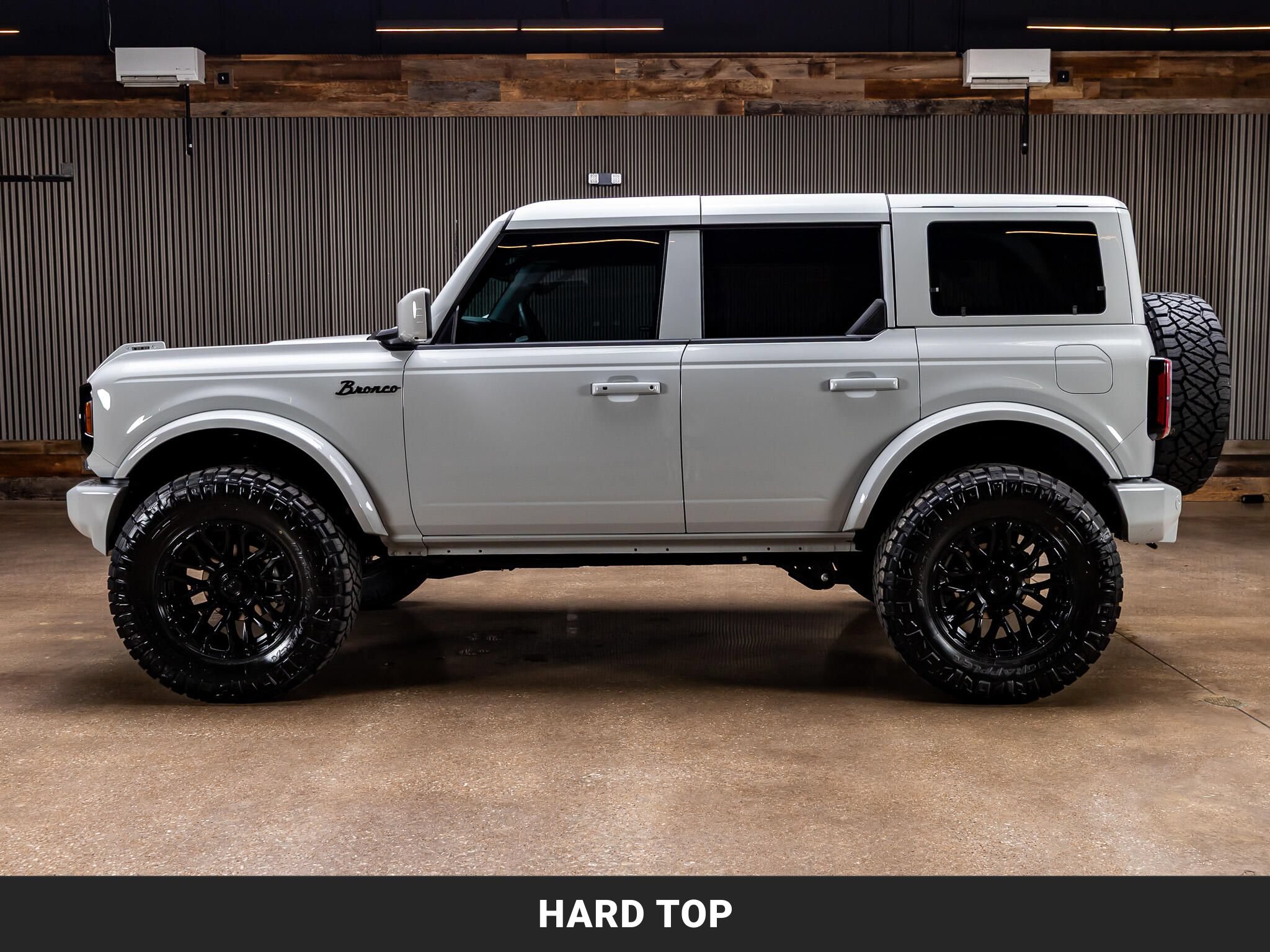 Used 2026 Ford Bronco Outer Banks AWD/4WD image 6