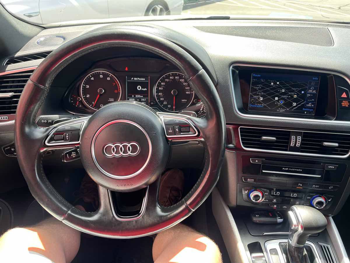 Used 2017 Audi Q5 2.0T Premium Plus w/ Technology Package AWD/4WD image 9