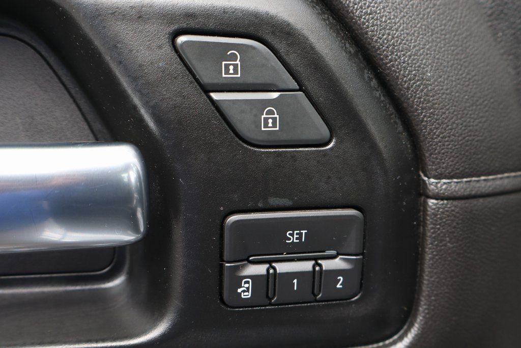 Used 2020 GMC Sierra 1500 SLT image 15