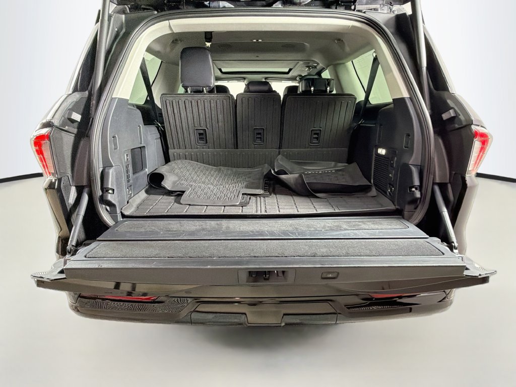 Used 2025 Lincoln Navigator L Reserve AWD/4WD image 27