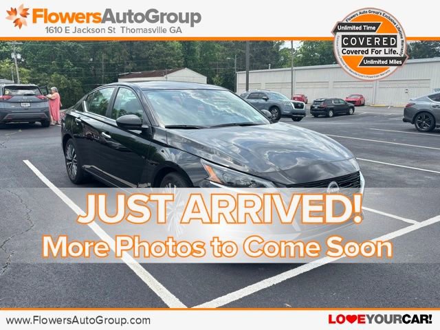 Used 2025 Nissan Altima 2.5 SV FWD image 1