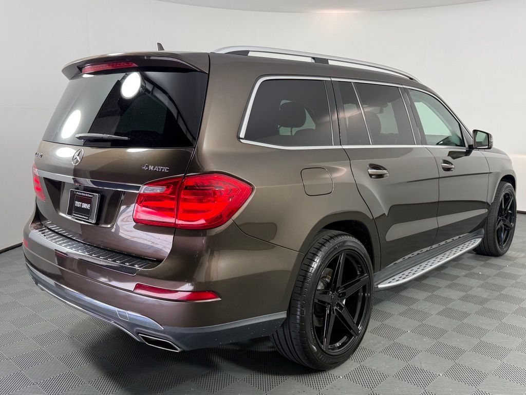 Used 2016 Mercedes-Benz GL 450 4MATIC w/ Premium I Package image 7