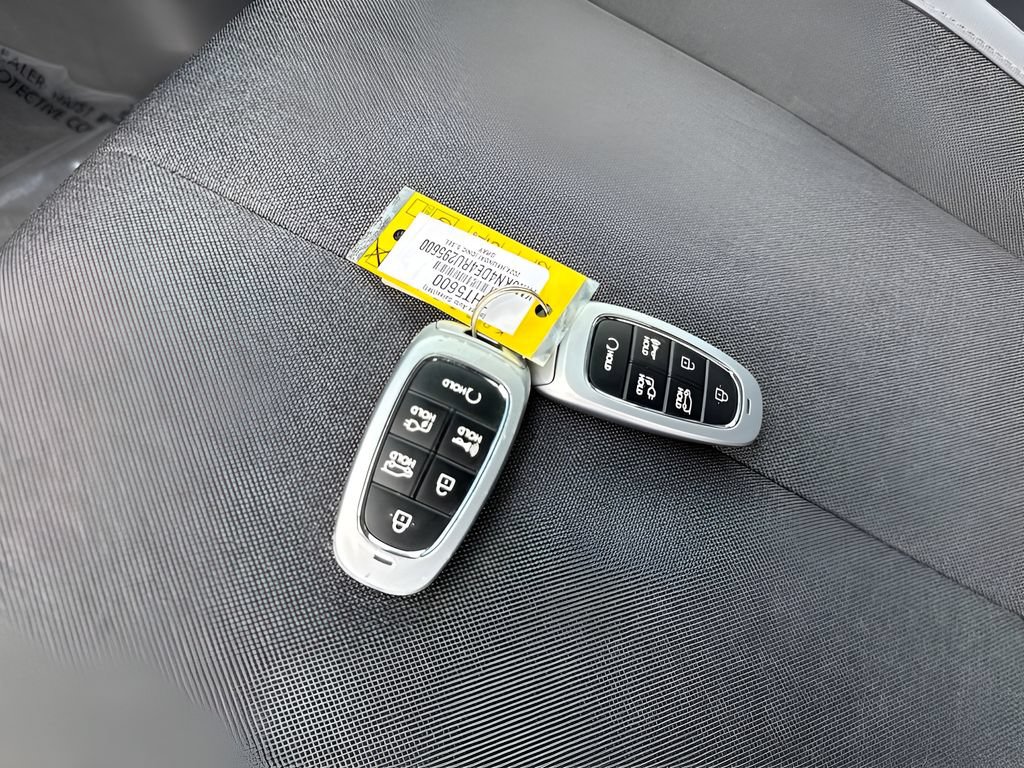 Used 2024 Hyundai Ioniq 5 SEL RWD image 30