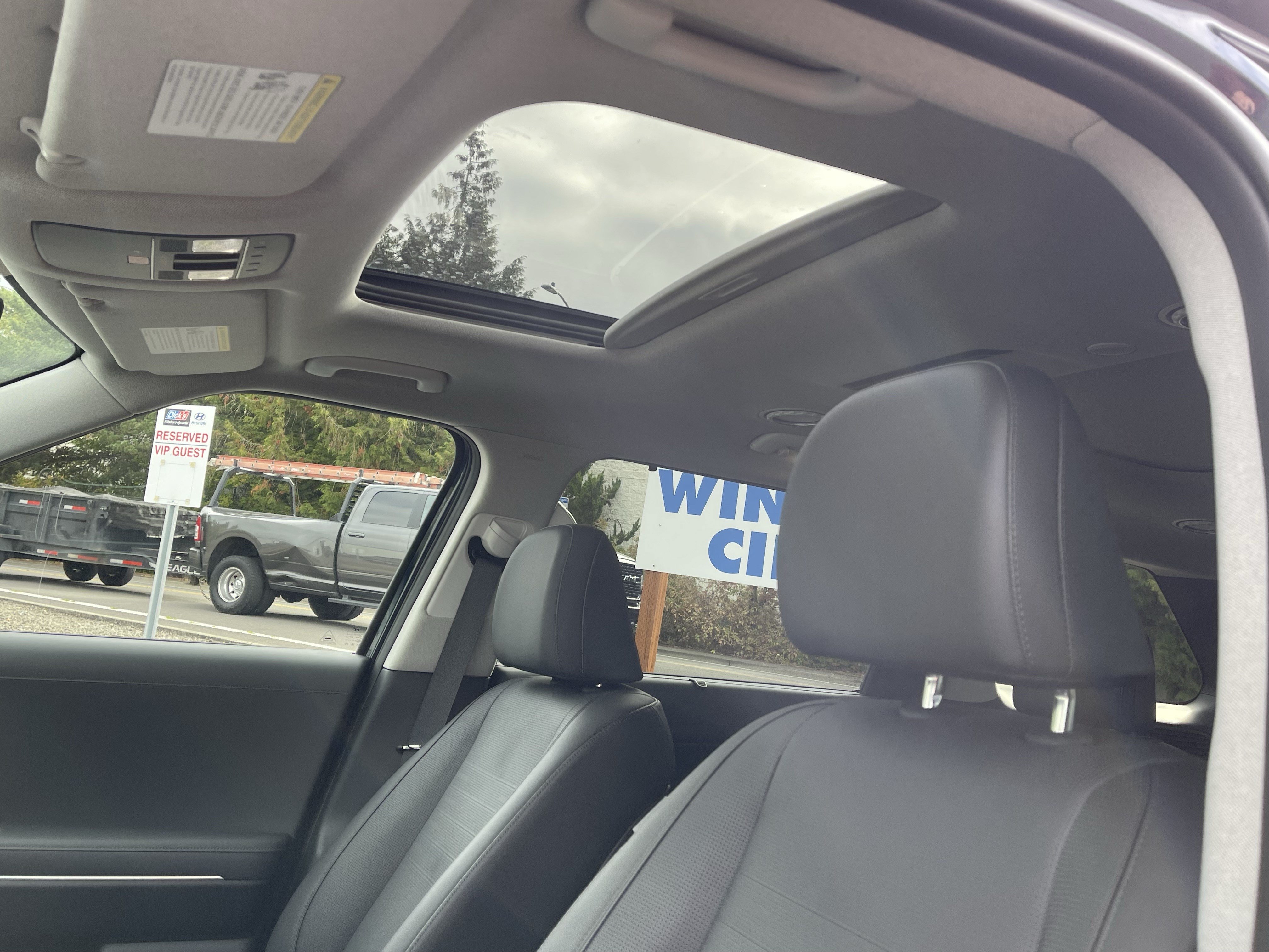 Certified 2026 Hyundai Palisade Limited AWD/4WD image 21