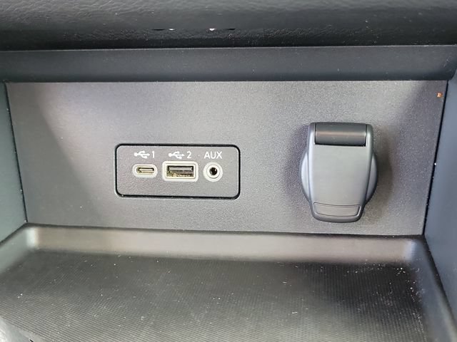 Used 2022 Nissan Sentra SV FWD image 32