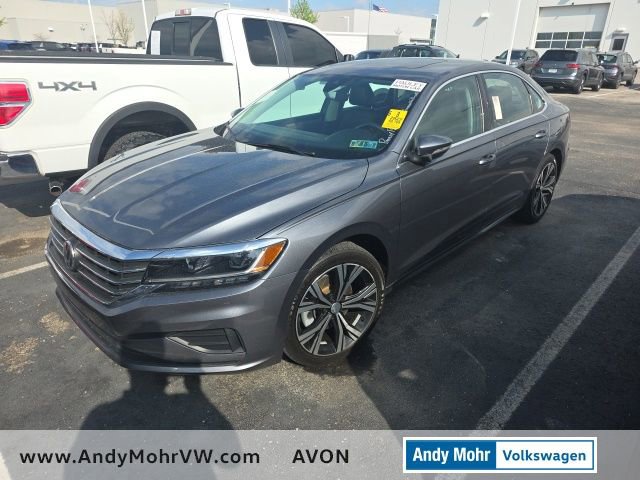Certified 2022 Volkswagen Passat 2.0T SE