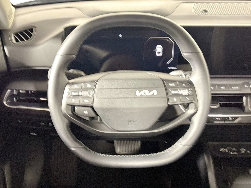 Certified 2025 Kia K4 EX FWD image 14