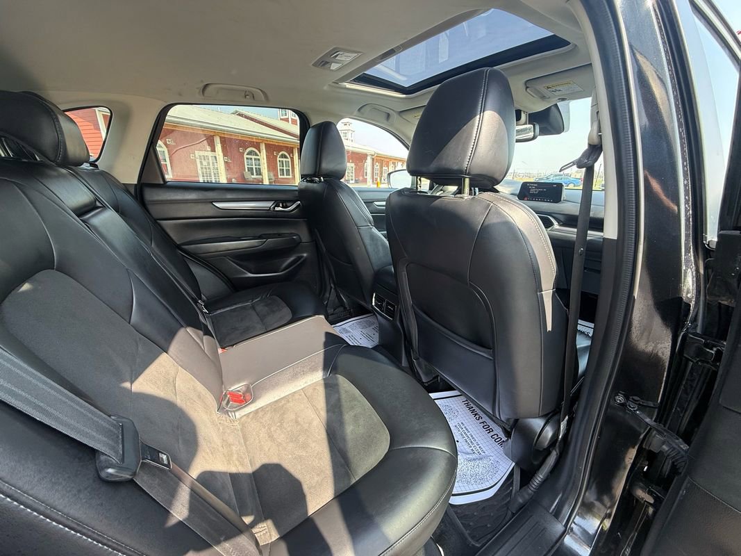 Used 2017 MAZDA CX-5 Touring w/ Preferred Equipment Package image 17