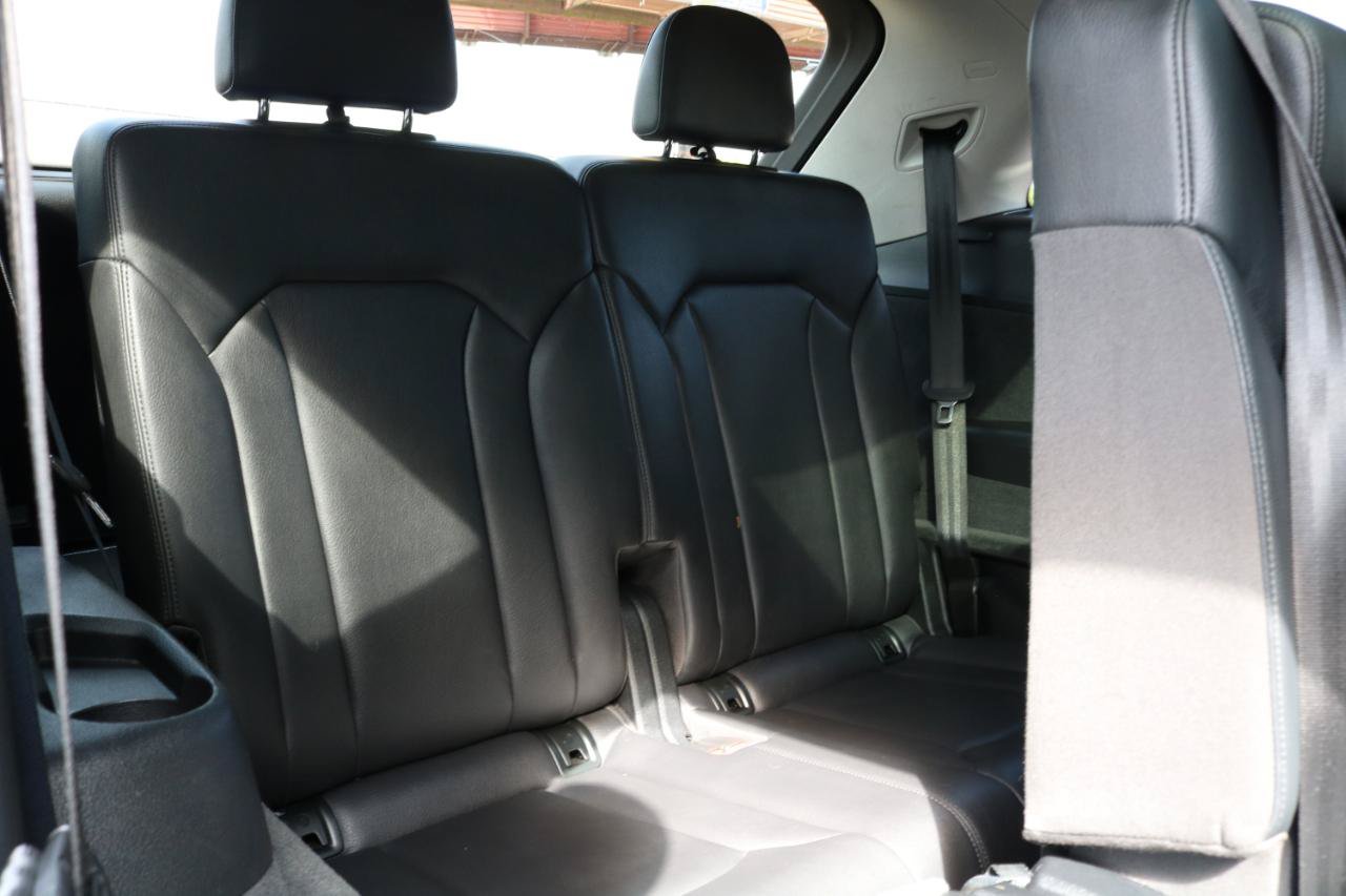 Used 2018 Audi Q7 3.0T Prestige AWD/4WD image 50