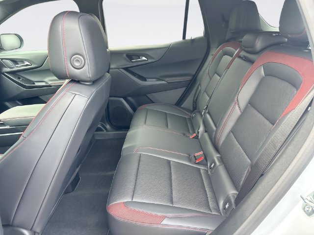 New 2027 Chevrolet Equinox RS w/ Convenience Package III FWD image 22