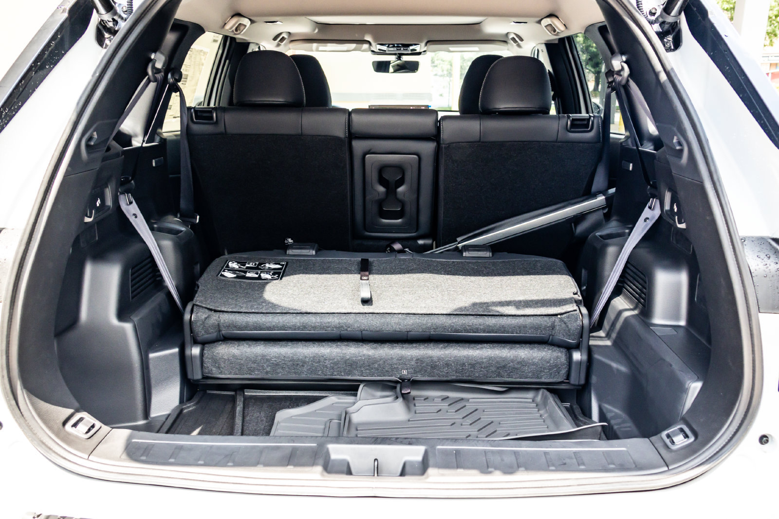 New 2026 Mitsubishi Outlander AWD image 21