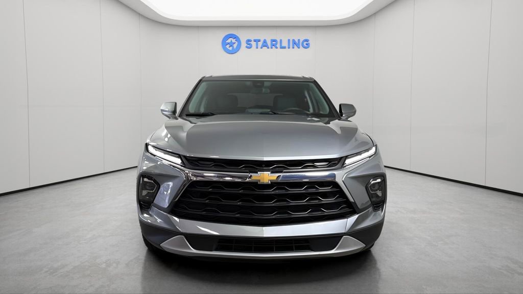 Used 2023 Chevrolet Blazer LT FWD image 16