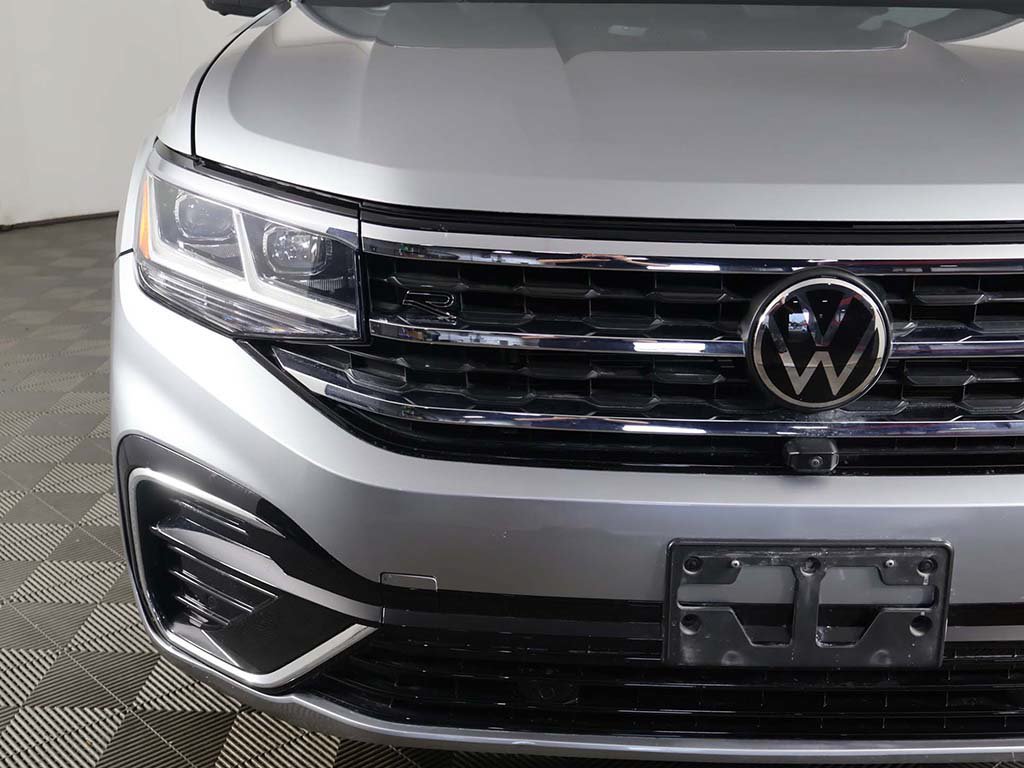 Used 2023 Volkswagen Atlas Cross Sport SEL Premium R-Line AWD/4WD image 16