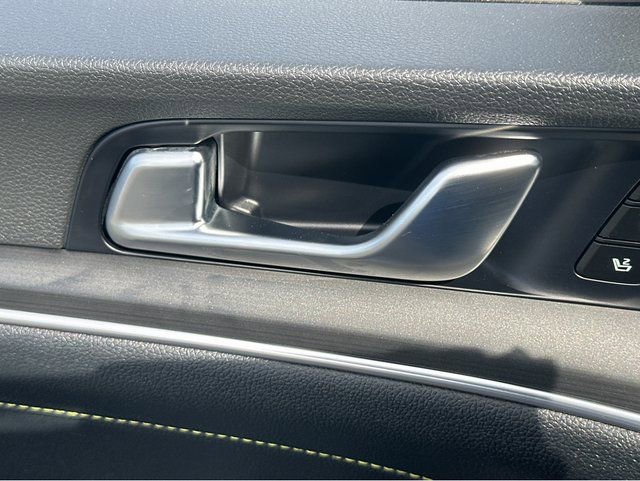 Certified 2025 Kia K5 GT w/ GT1 Package image 38