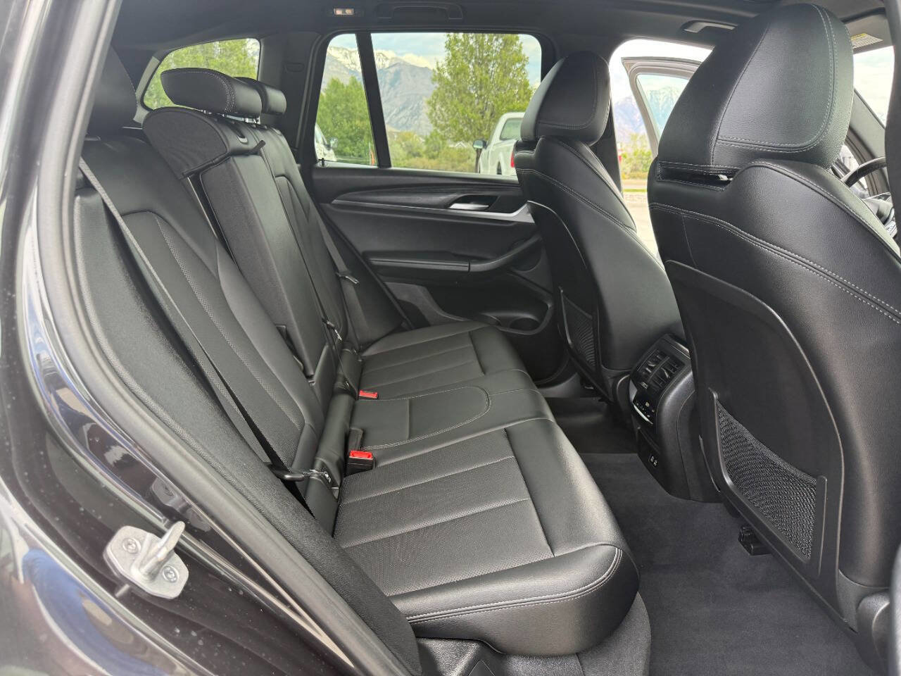 Used 2024 BMW X3 xDrive30i AWD/4WD image 21