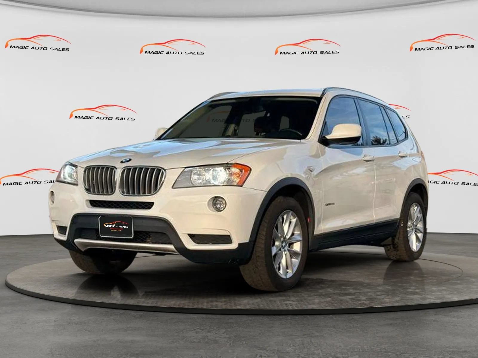 Used 2014 BMW X3 xDrive28i AWD/4WD image 2
