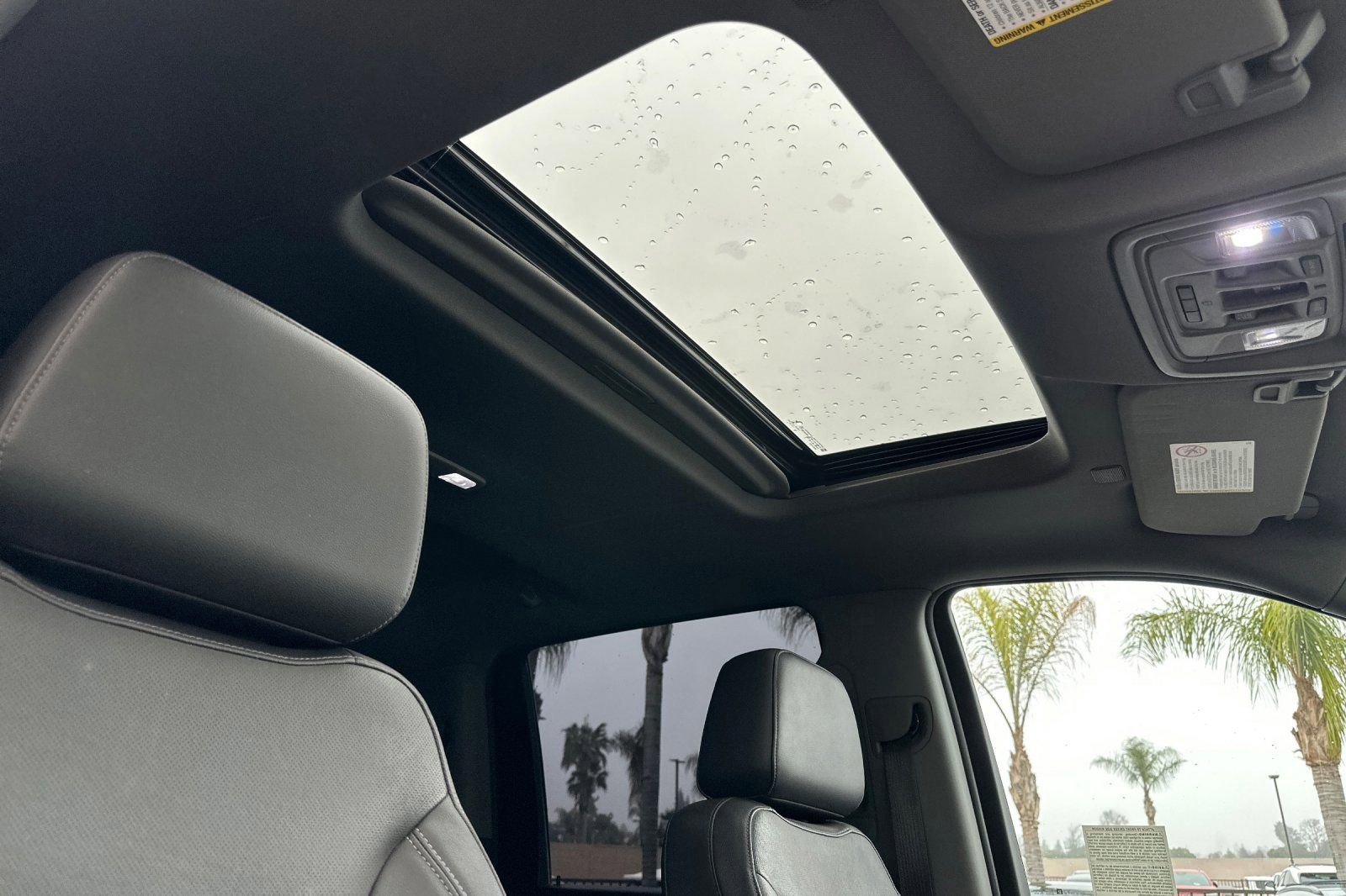 Used 2021 Chevrolet Silverado 2500 LTZ w/ LTZ Plus Package image 17