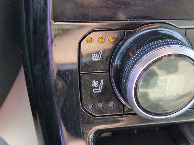 Used 2023 Toyota Highlander Limited FWD image 14