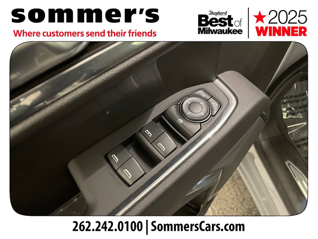 Used 2024 GMC Sierra 1500 Elevation image 11