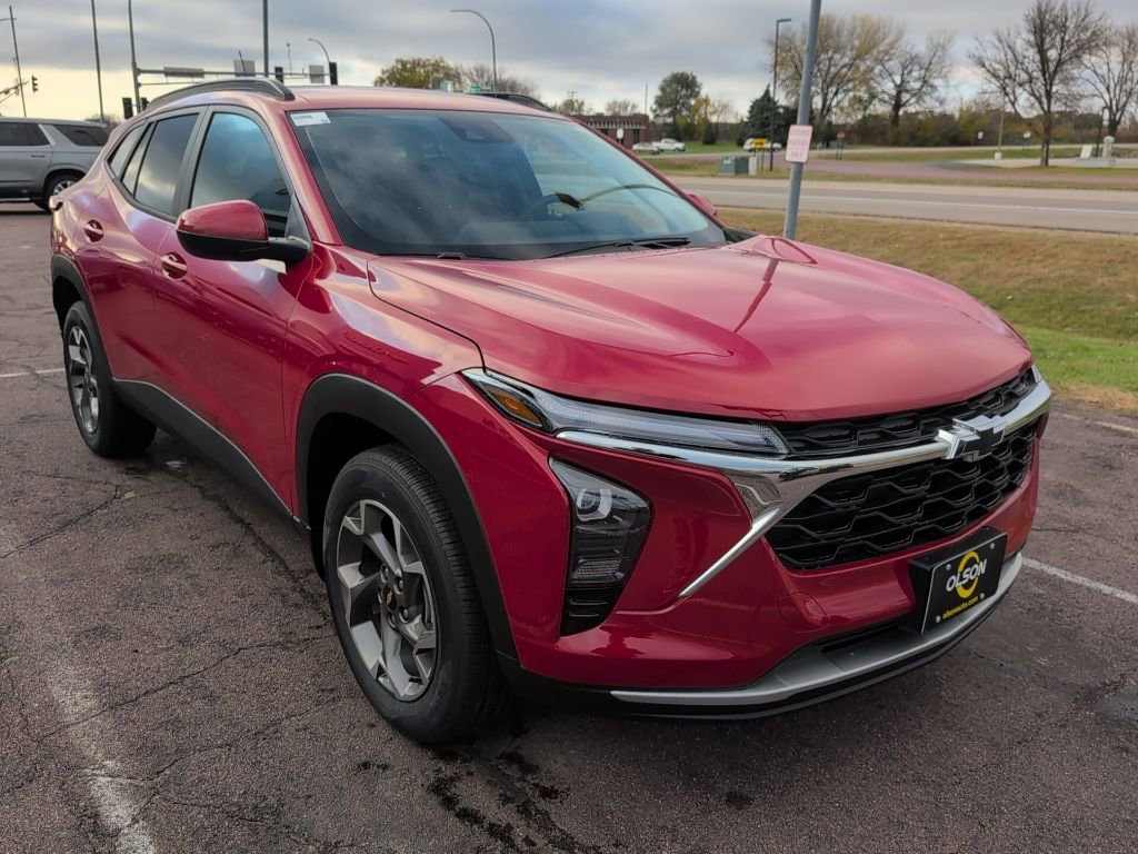 New 2026 Chevrolet Trax LT image 7