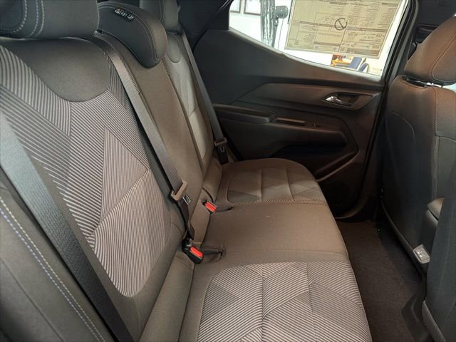 New 2027 Chevrolet Bolt LT w/ Comfort Package FWD image 29