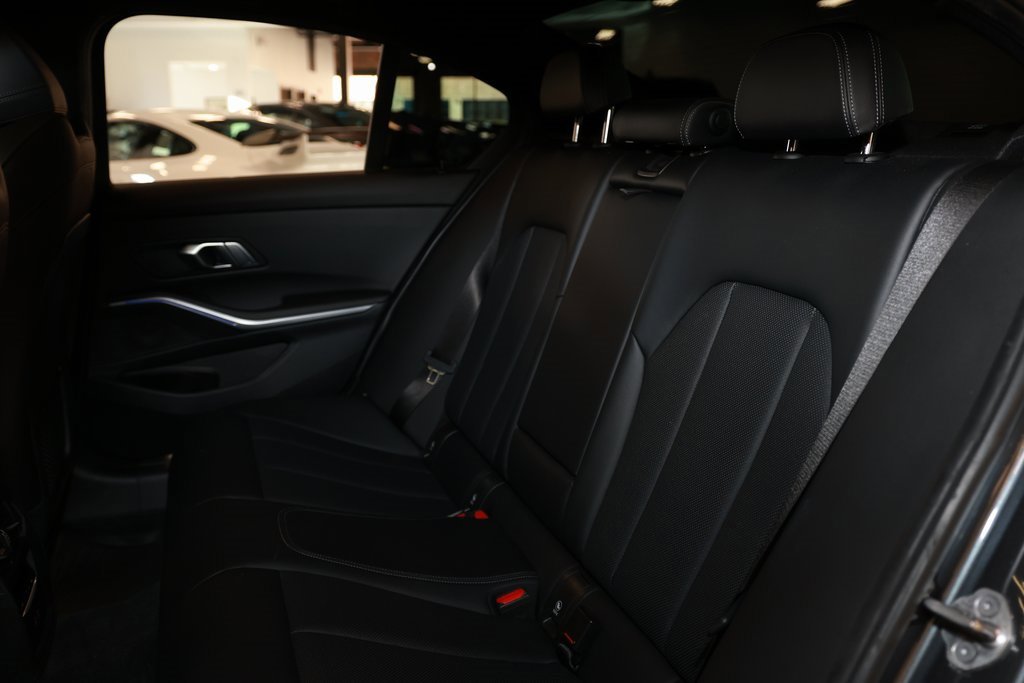 Used 2022 BMW M340i xDrive w/ Driving Assistance Package image 13