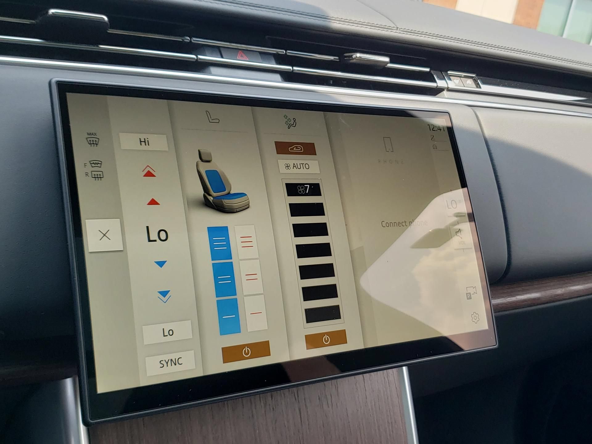 New 2026 Land Rover Range Rover SE AWD/4WD image 23