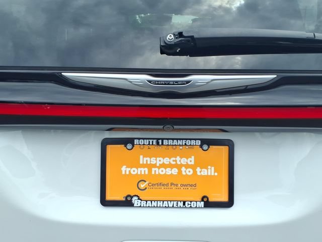 Certified 2024 Chrysler Pacifica Touring-L FWD image 15