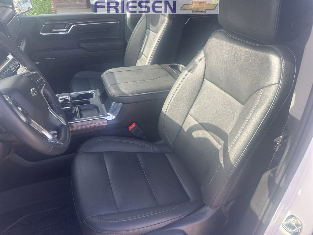 Used 2023 Chevrolet Silverado 1500 RST w/ RST All Star Premium Package AWD/4WD image 9