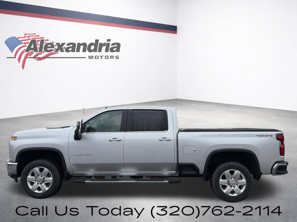 Used 2022 Chevrolet Silverado 3500 LTZ w/ LTZ Convenience Package AWD/4WD image 10